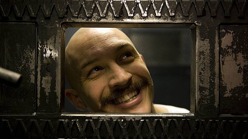 تام هاردی در فیلم (Bronson) ساخته 2008