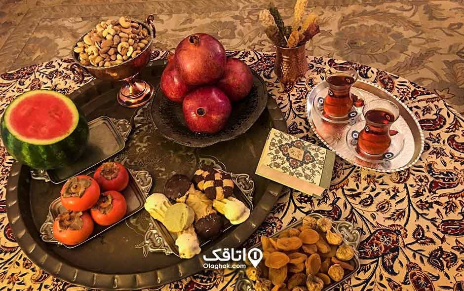 تزیین و چیدمان سفره سنتی شب یلدا