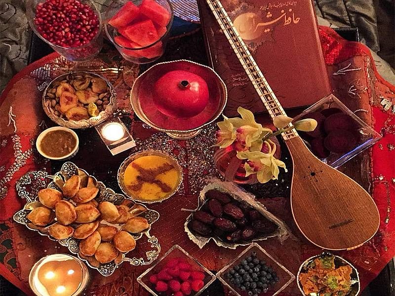 بهترین چیدمان سفره شب یلدا