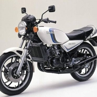 80 تا از بهترین موتورسیکلت های دنیا: موتور سیکلت یاماها RD350LC