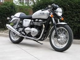 محبوب ترین موتورهای تاریخ: موتور سیکلت TRIUMPH THRUXTON