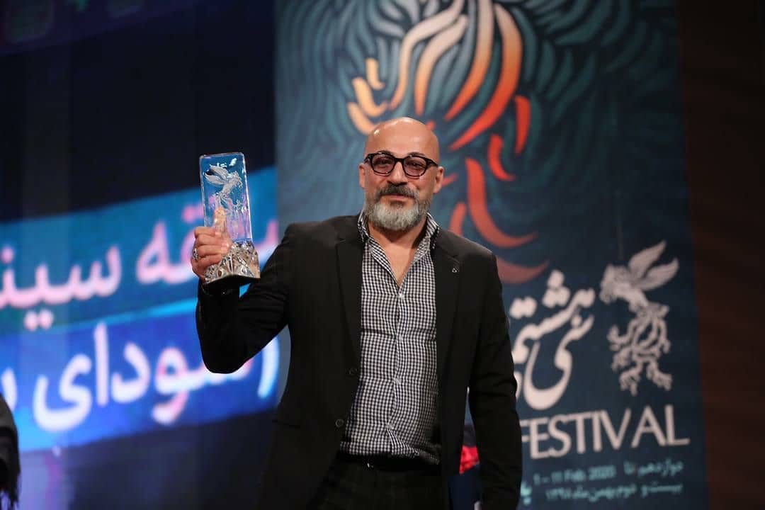 عکس امیر آقایی در اختتامیه جشنوراه فیلم فجر 98