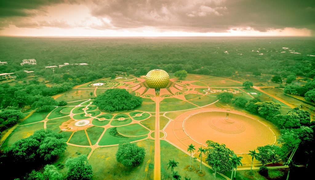 شهر auroville