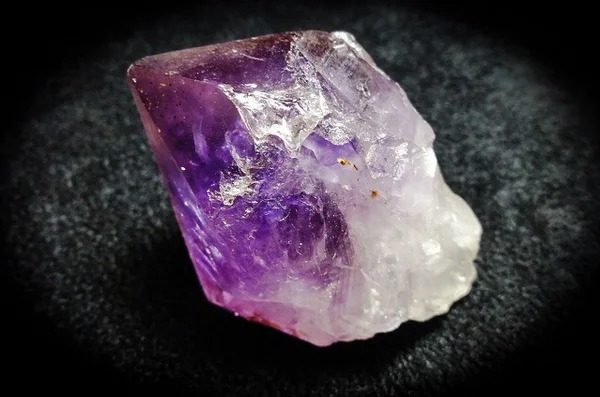 آمیتیست (Amethyst)